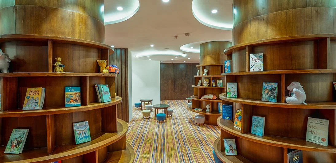 The library at ACE Divino